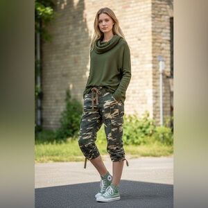 Miss Me Camouflage linen/rayon cargo Pants with ties & Drawstrings size L